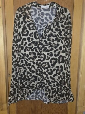 Eden&Olivia 3X leopard button down tie front top